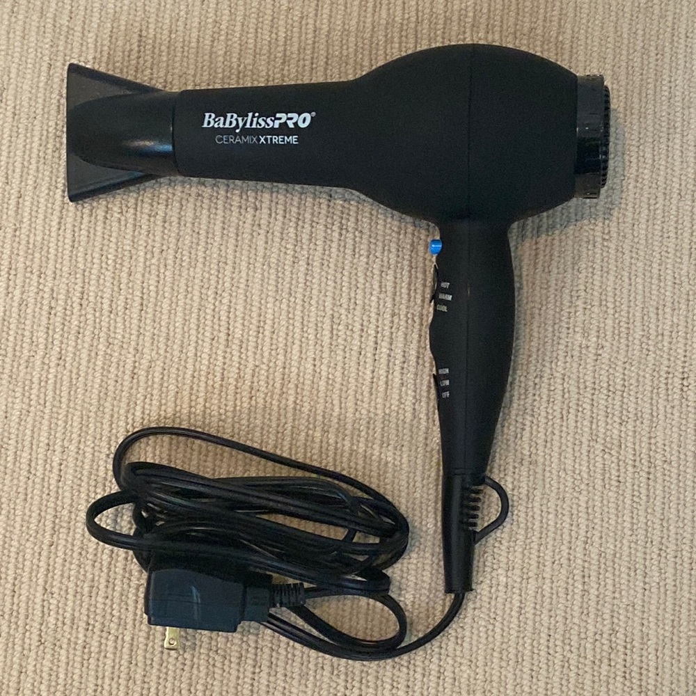 Babyliss PRO CeramixXtreme blow dryer, black